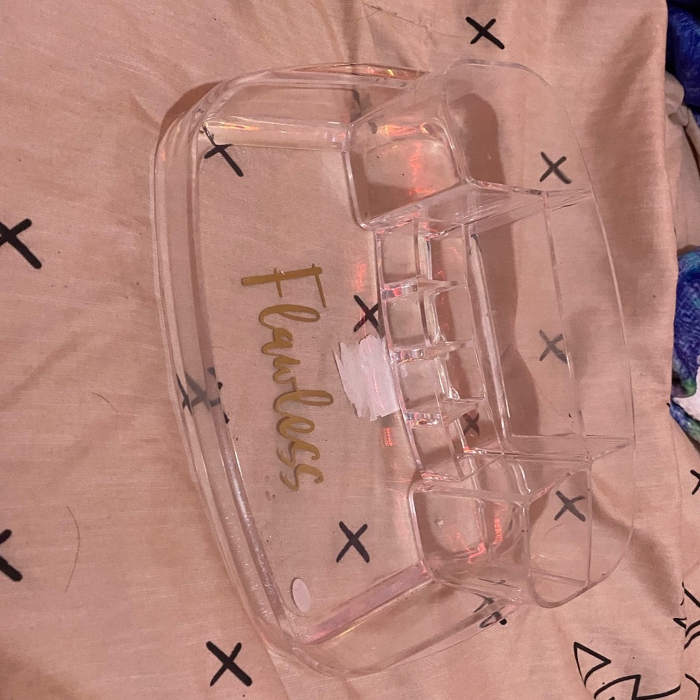 Makeup brush holder